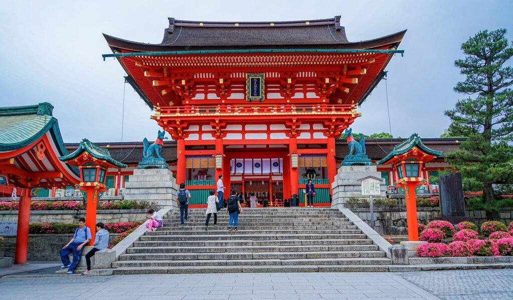 fushimi inari-taisha shrine, kyoto, japan-1612656.jpg